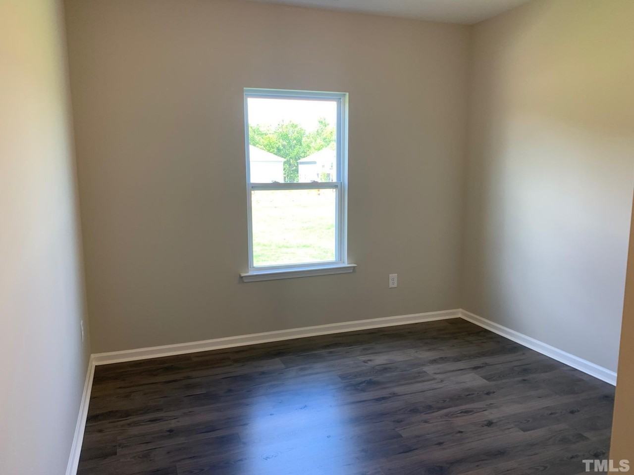 7104 Commodity Ct - Photo 4 of 32