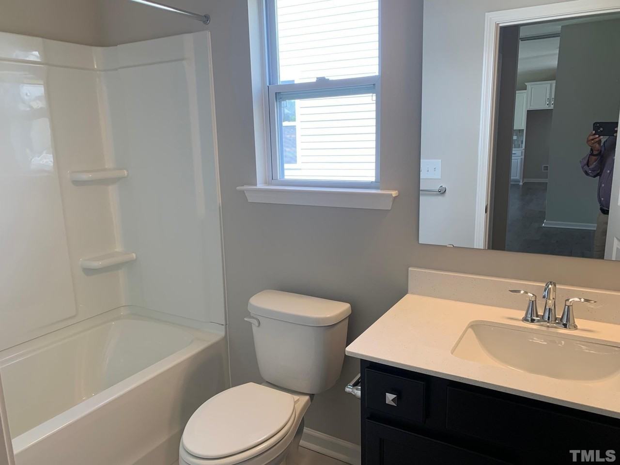 7104 Commodity Ct - Photo 5 of 32