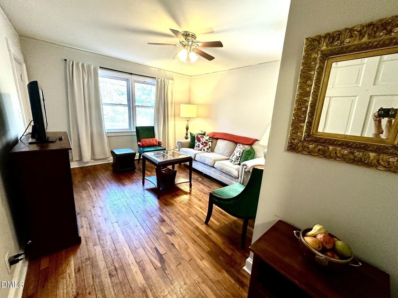 2803 Wade Ave - Photo 2 of 19