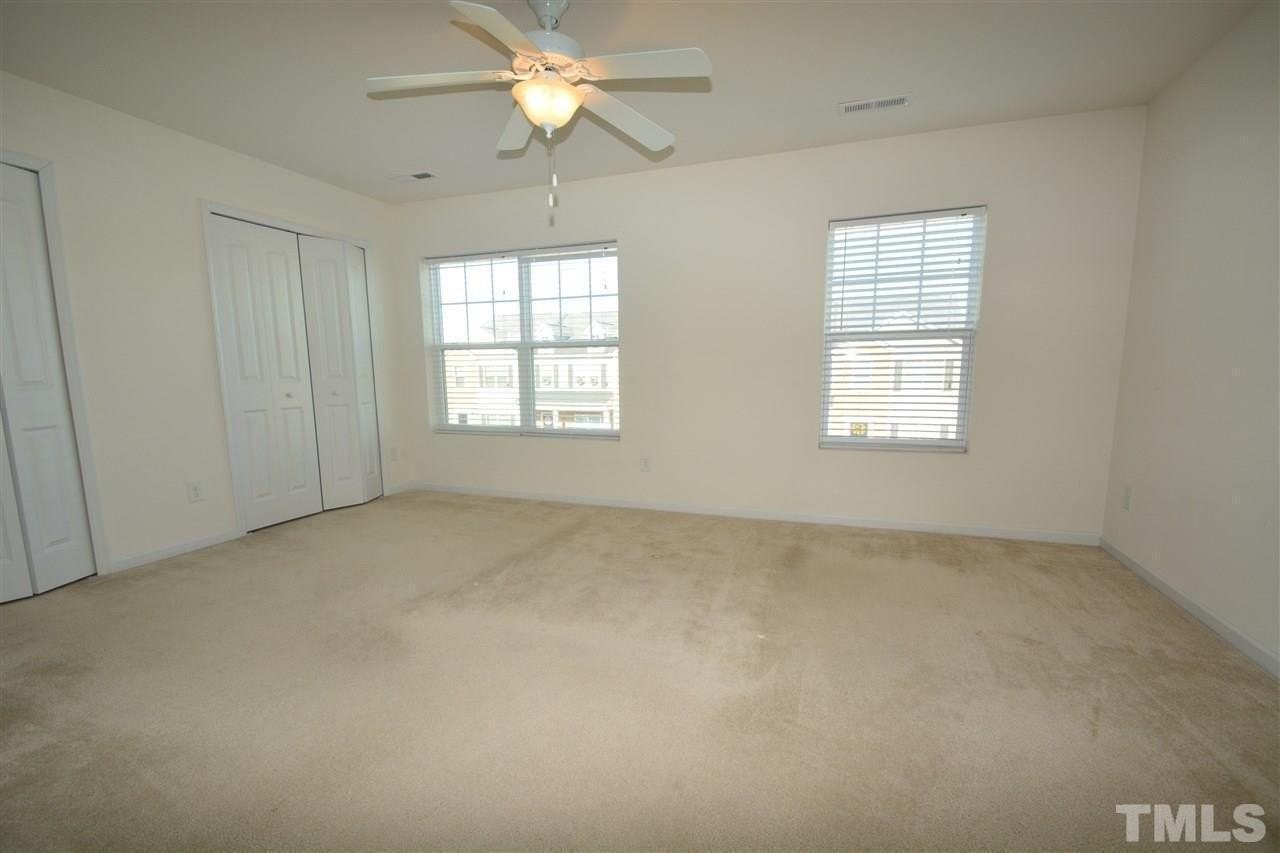 1304 Cozart St #226 - Photo 7 of 12