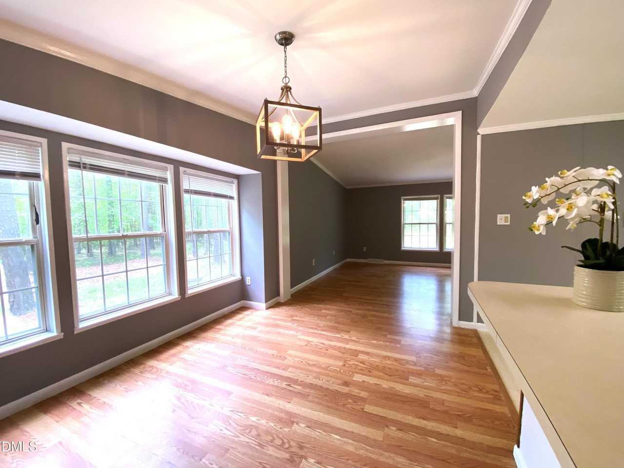 2212 Jones Ferry Rd - Photo 4 of 15