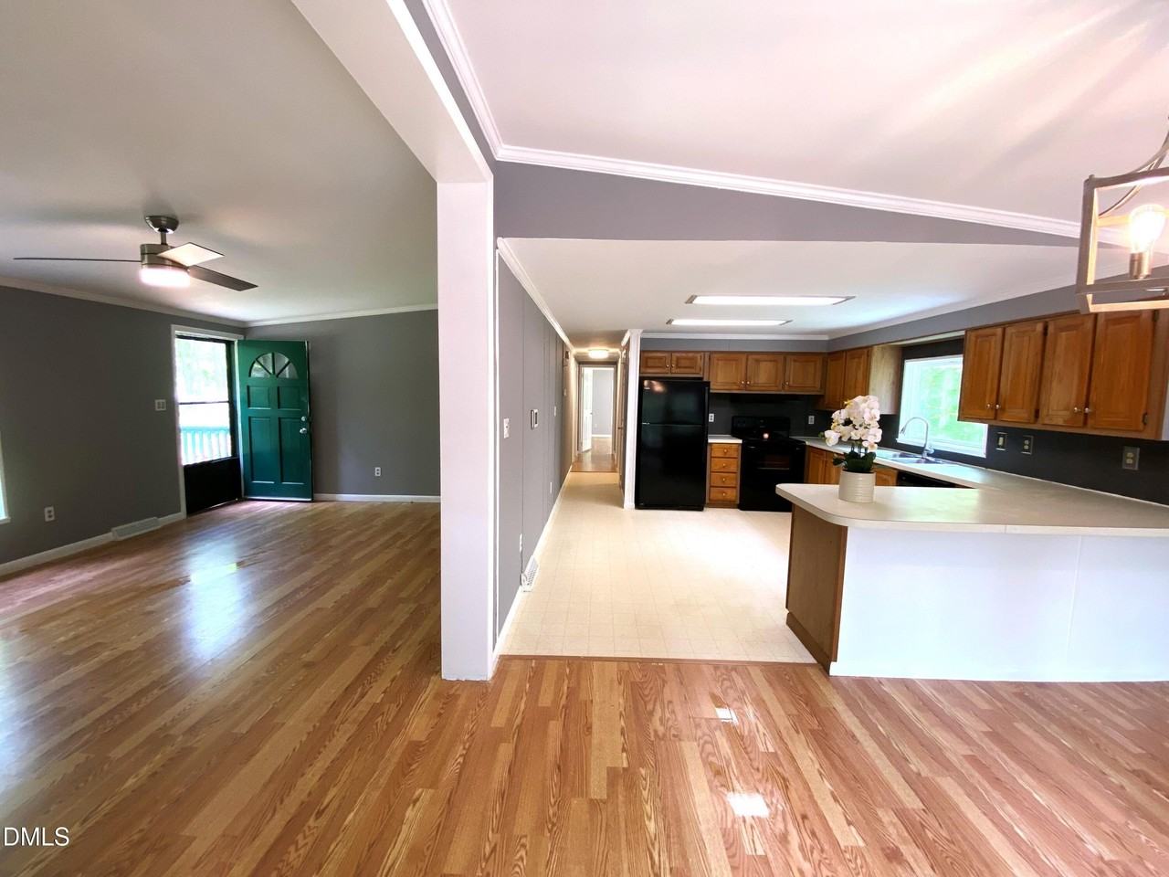 2212 Jones Ferry Rd - Photo 7 of 15