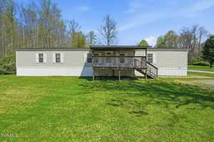 featured image of 267 Maddux Farm Dr