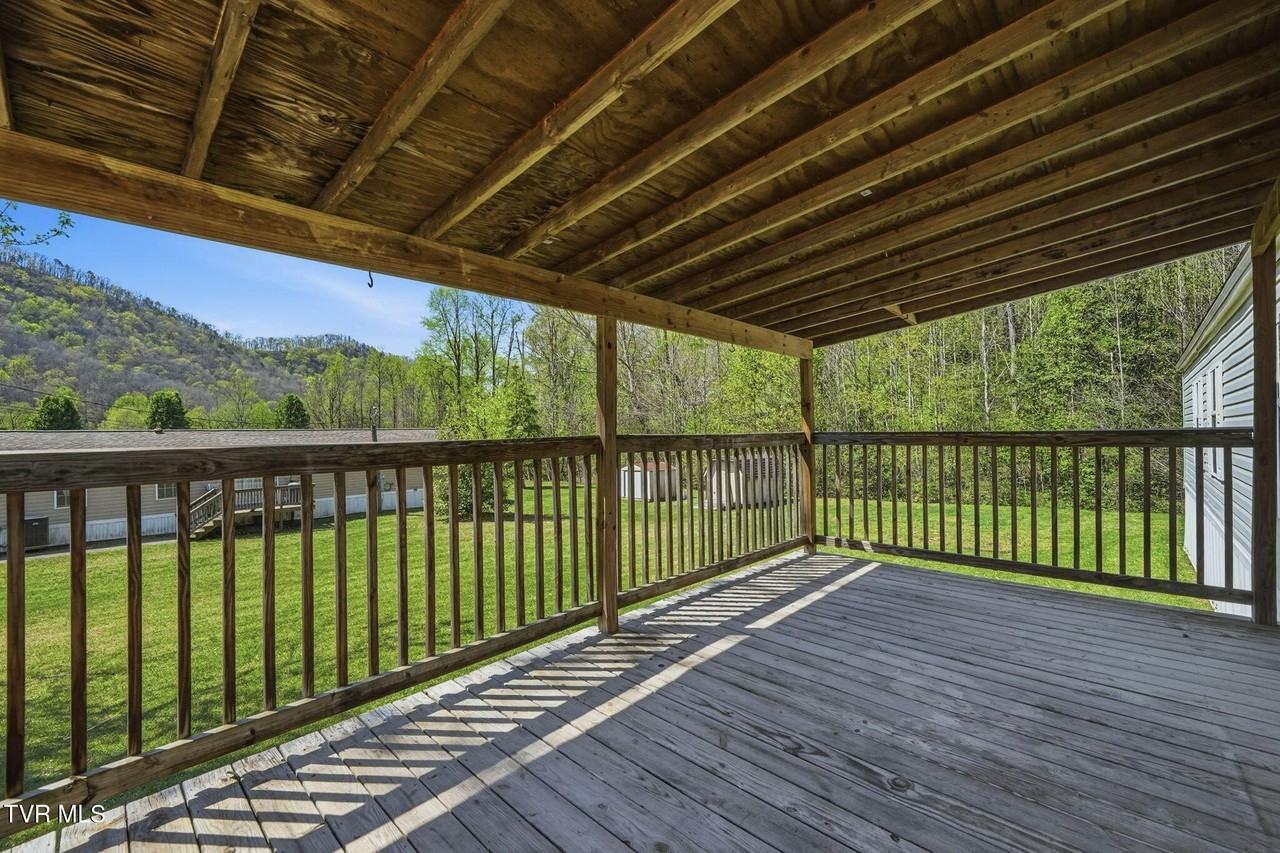 267 Maddux Farm Dr - Photo 5 of 29