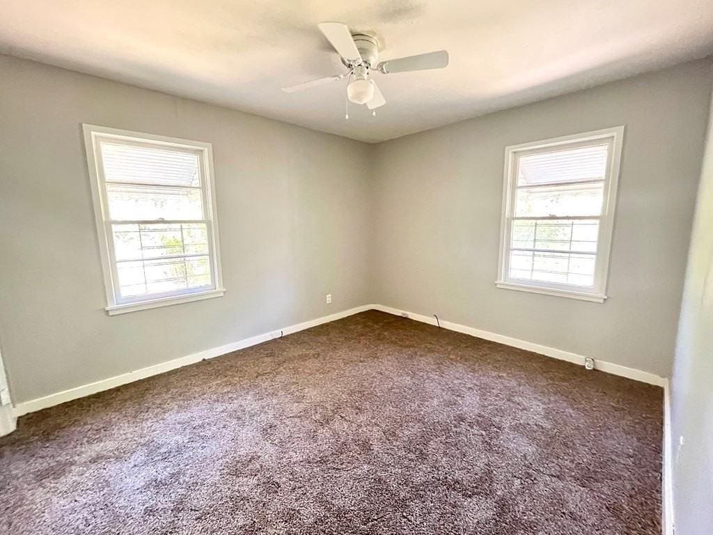 722 Vallotton Dr - Photo 4 of 11