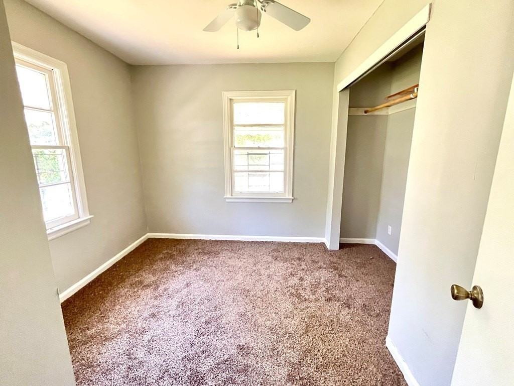 722 Vallotton Dr - Photo 5 of 11