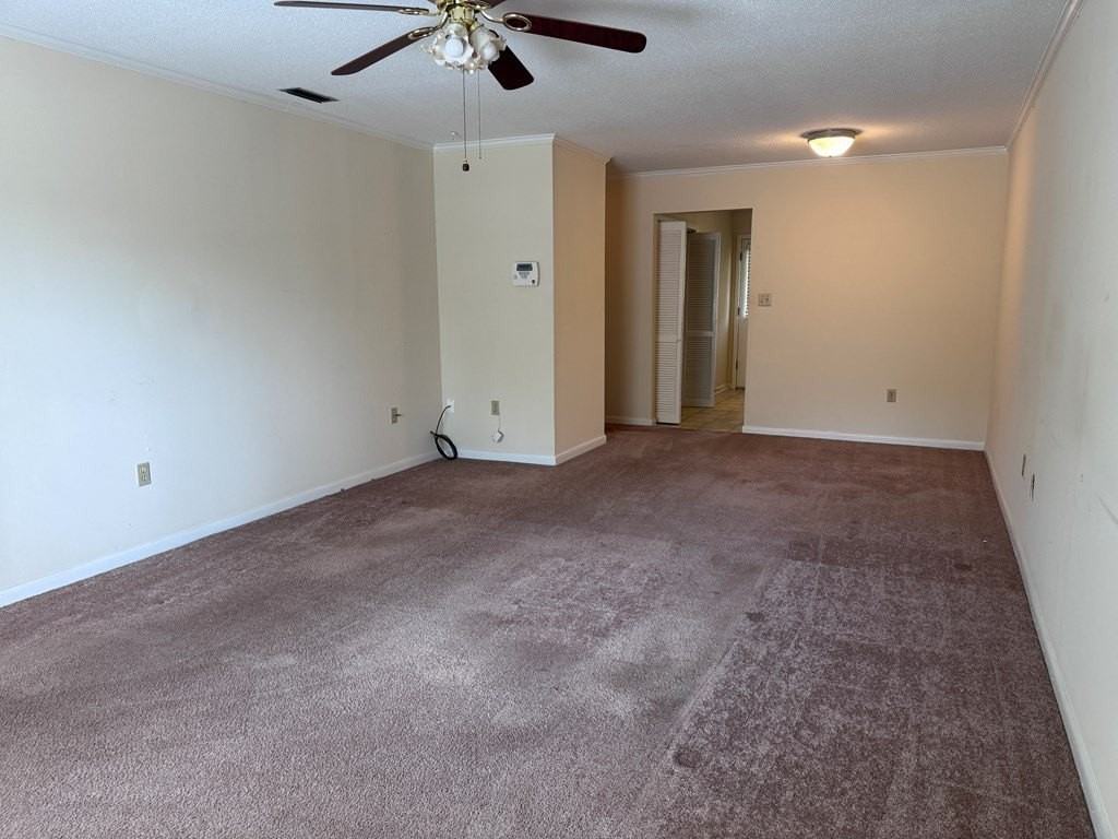 304 W Cranford Ave - Photo 3 of 9