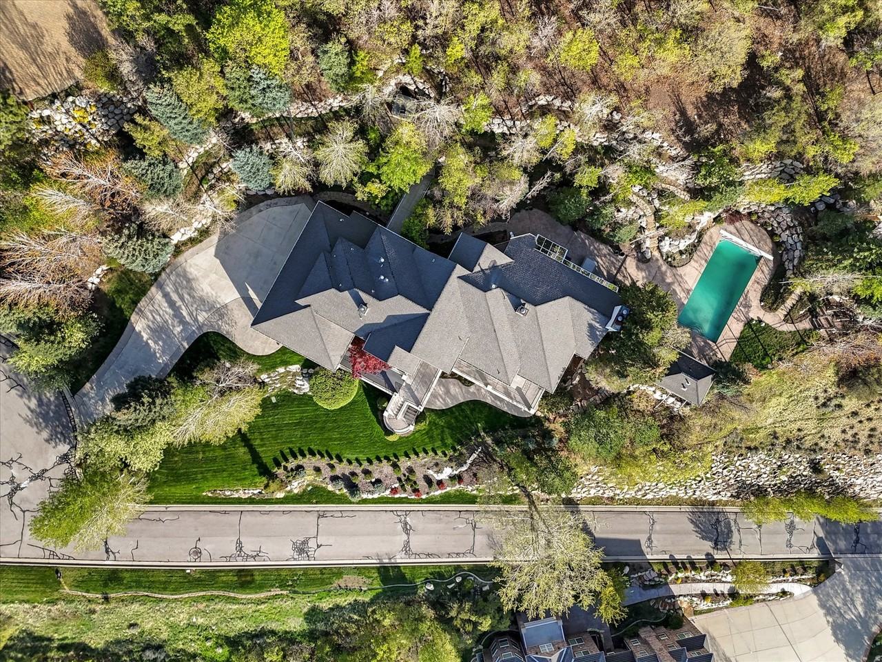 3222 E Eagle View Cir - Photo 2 of 50