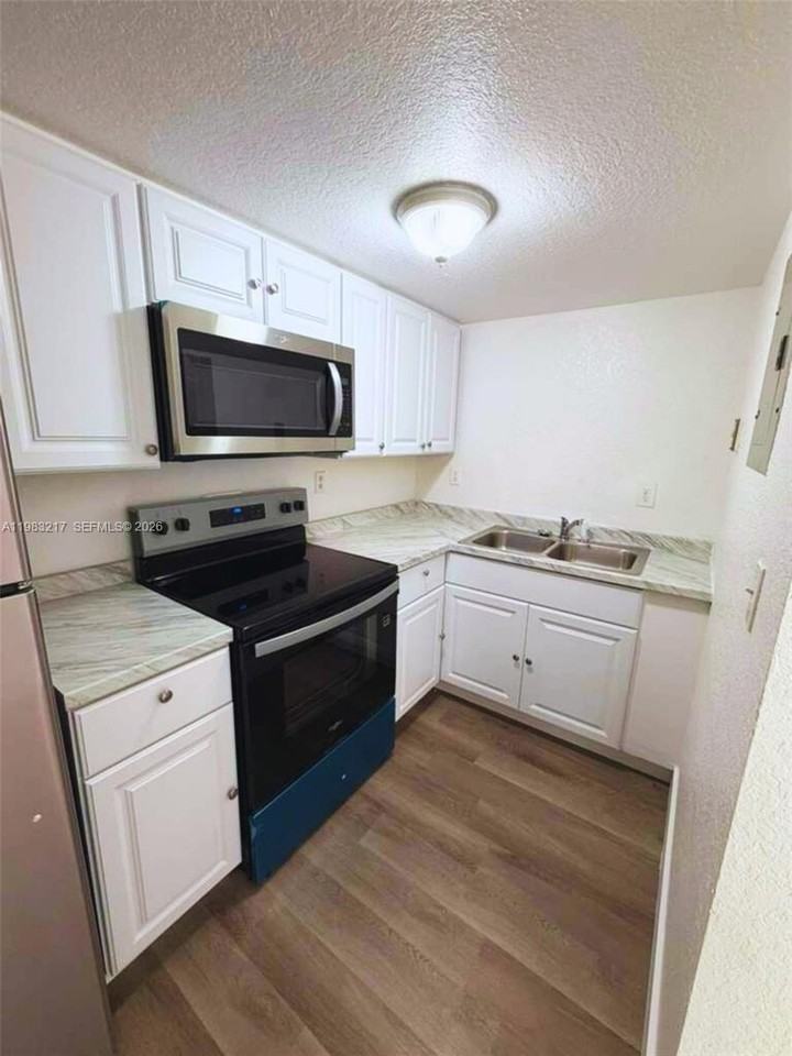 217 Nw 84th St #217 - Photo 6 of 18