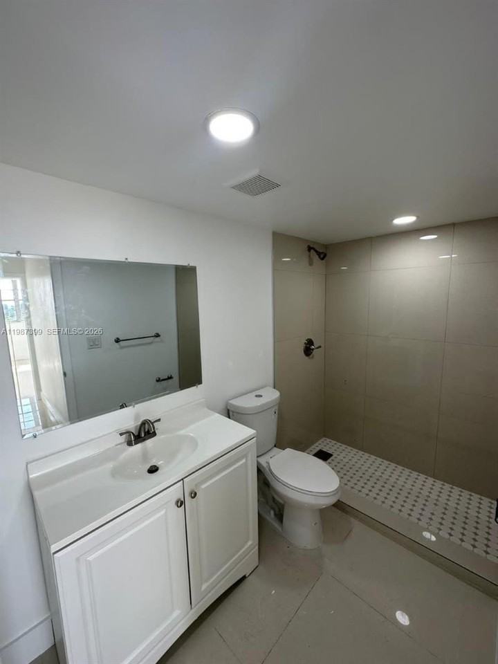 8500 Sw 133rd Avenue Rd #121 - Photo 3 of 3