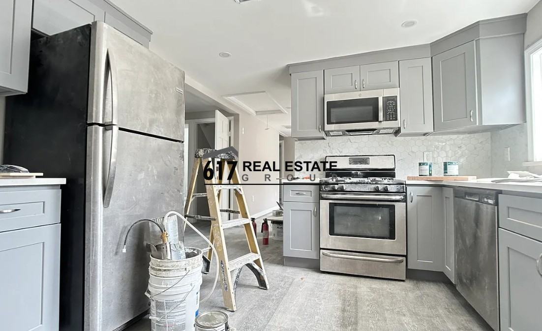16 Long Ave #3 - Photo 3 of 10