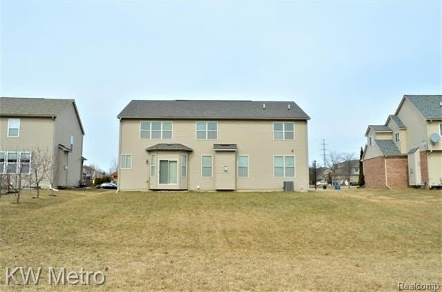 4313 Silverleaf Dr - Photo 2 of 26