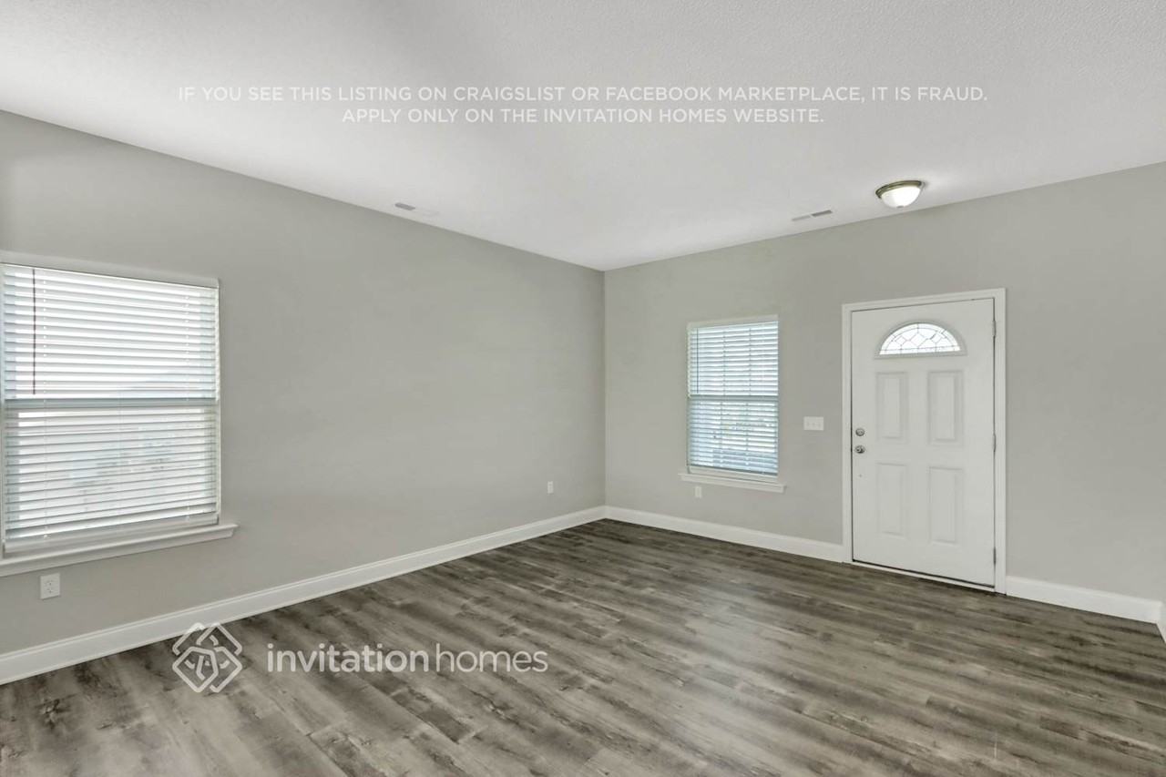 13645 Coram Pl - Photo 4 of 27