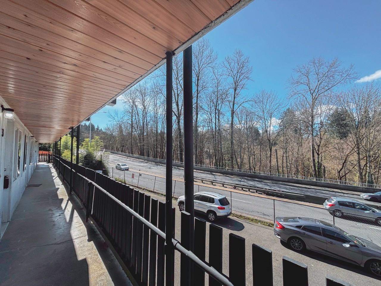 102 Summit Ave N #1 - Photo 5 of 5