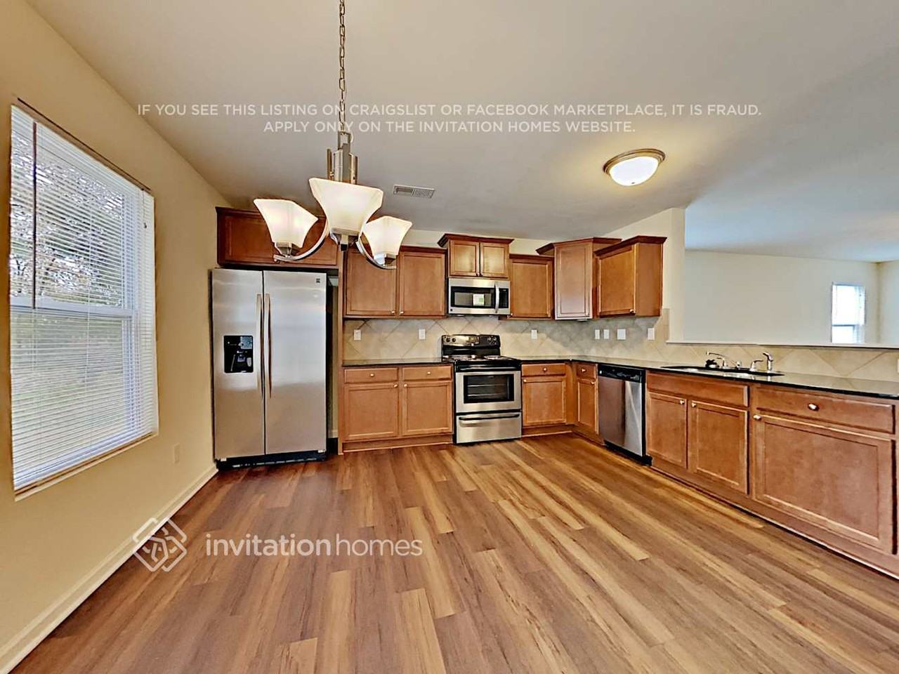 4198 Clifftonville Ave Sw - Photo 7 of 20