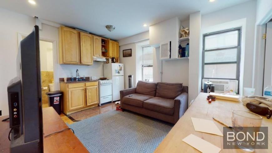 104 2nd Ave - Photo 2 of 7