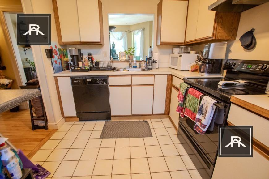 90 Gordon St - Photo 7 of 10