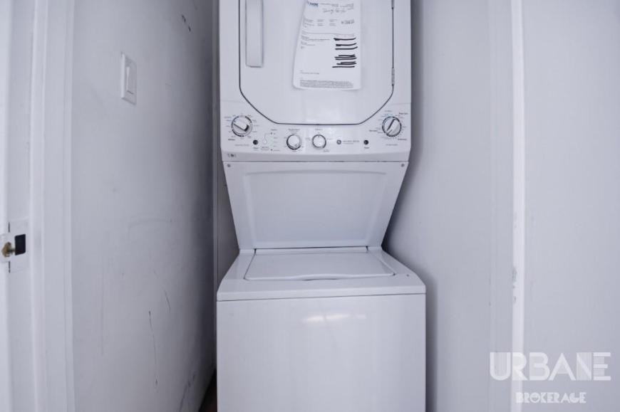 84 E 10th St - Photo 7 of 10