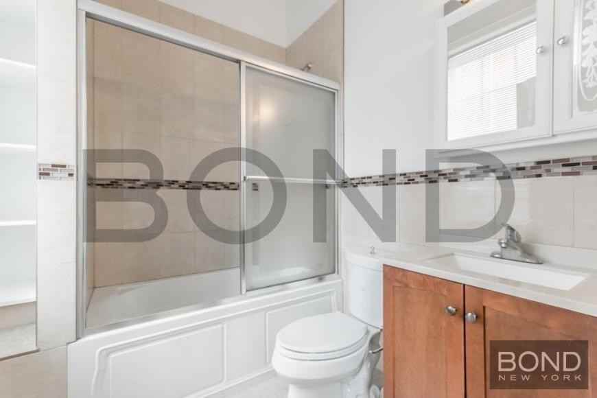 71 W 10th St - Photo 7 of 10