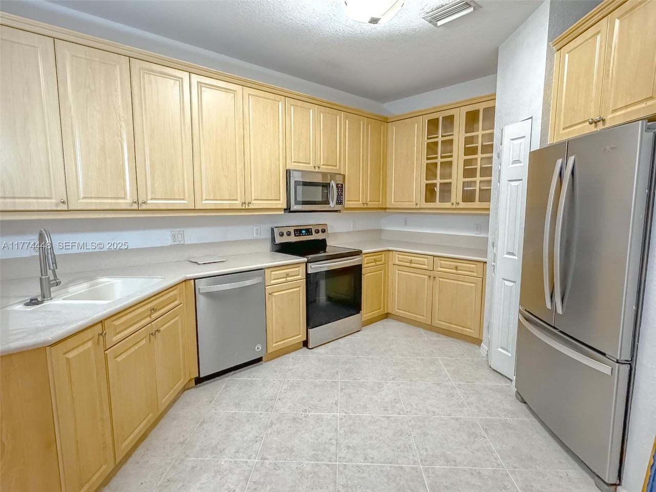 5737 Northwest 119th Avenue #5737 - Photo 2 of 52