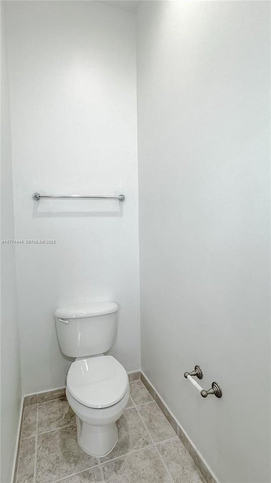 5737 Northwest 119th Avenue #5737 - Photo 6 of 52