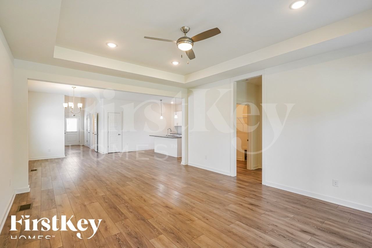 1184 Alcove Way - Photo 2 of 16