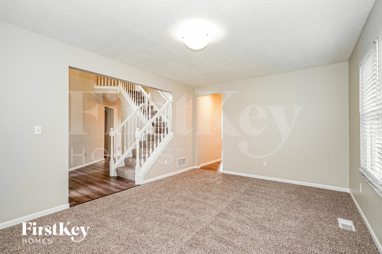 3656 Lake Albert Way - Photo 2 of 19