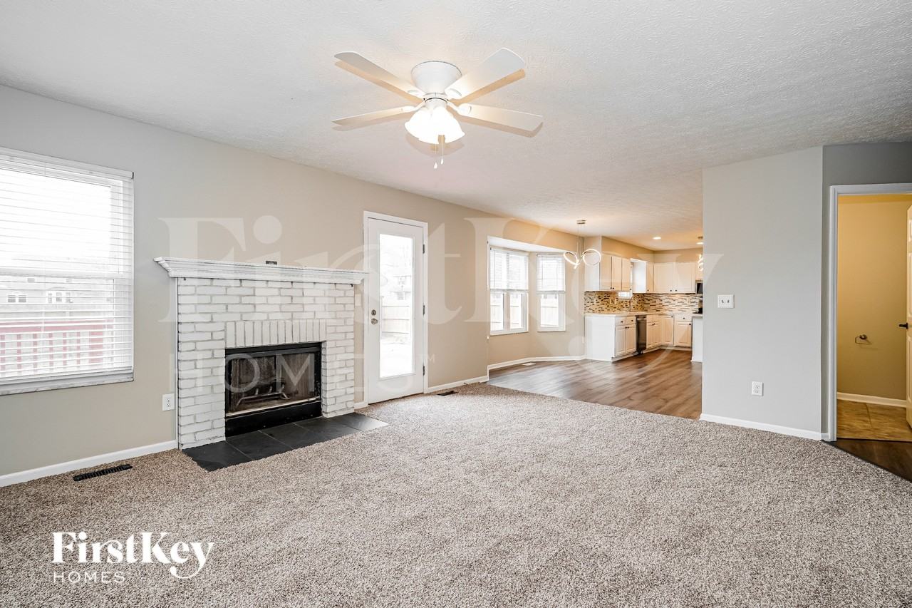 3656 Lake Albert Way - Photo 3 of 19