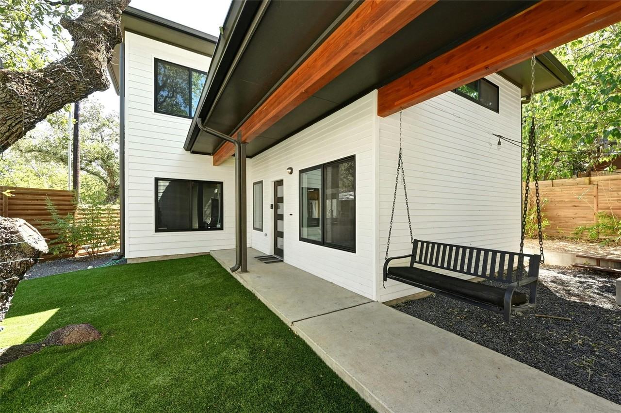 407 S Park Dr - Photo 3 of 25