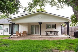 9802 Kendal Dr - Photo 1 of 1