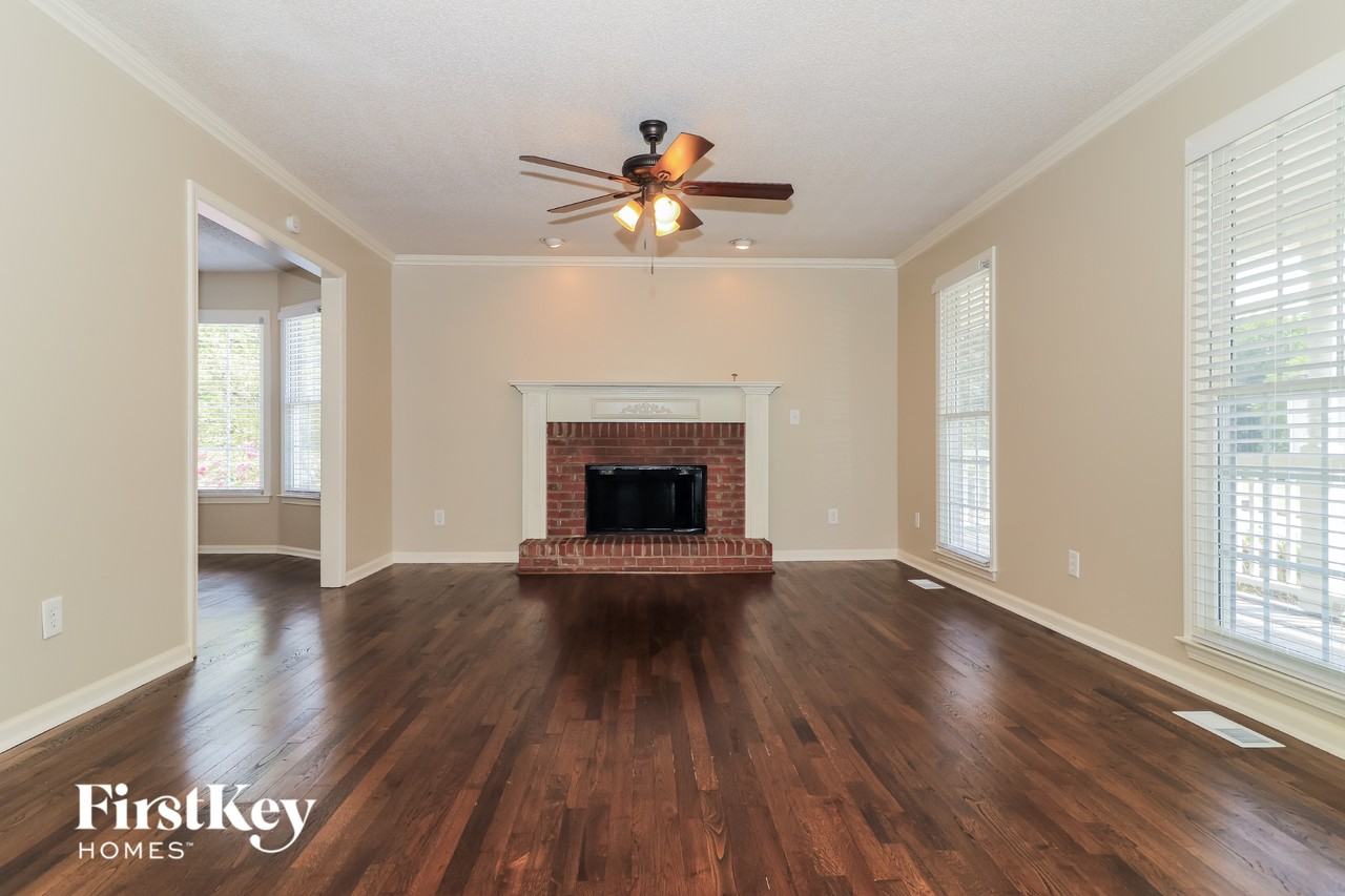 42 Appleton Way - Photo 6 of 15