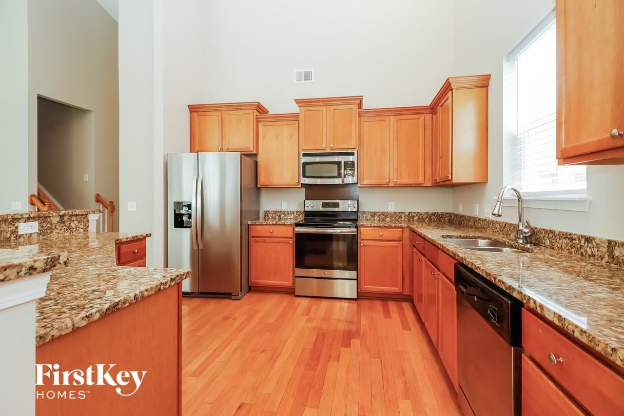 115 Marinella Dr - Photo 5 of 15