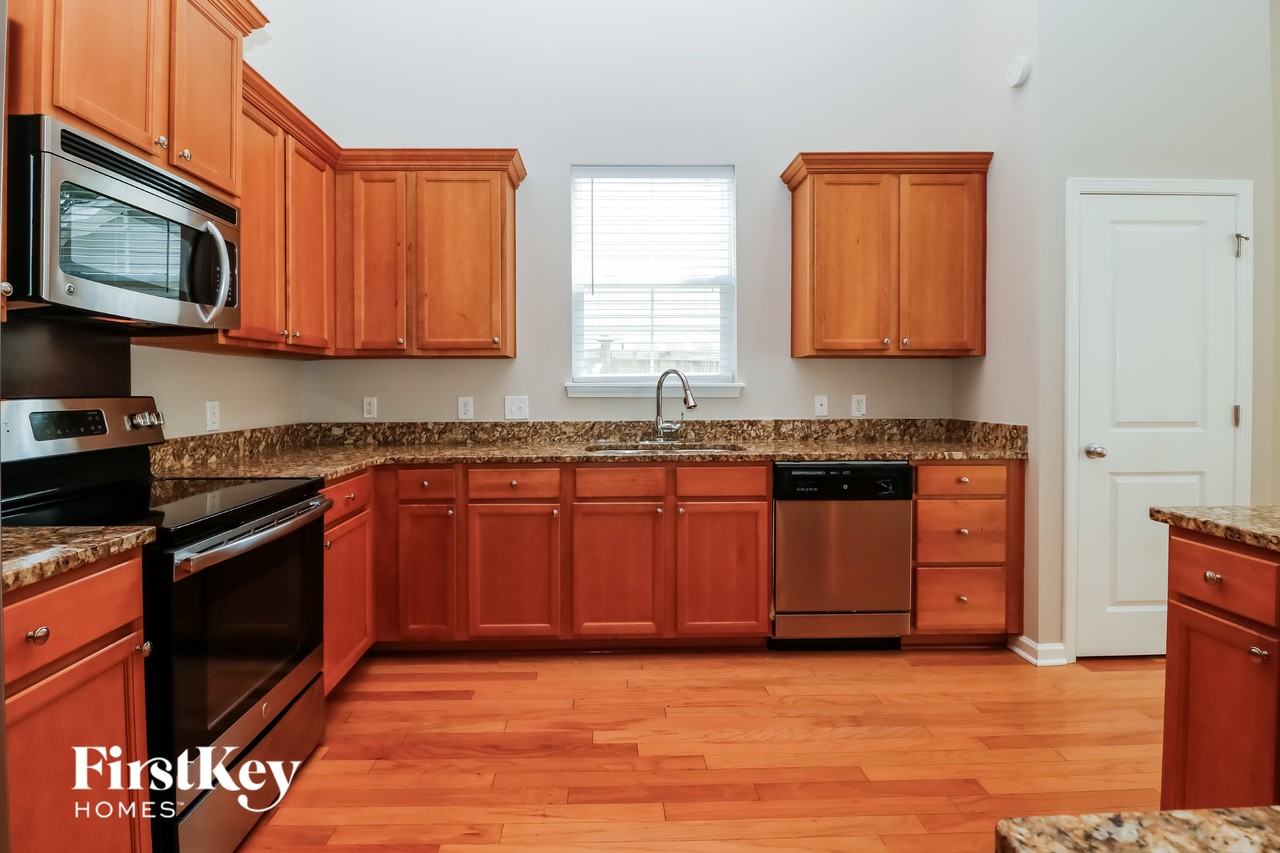 115 Marinella Dr - Photo 7 of 15