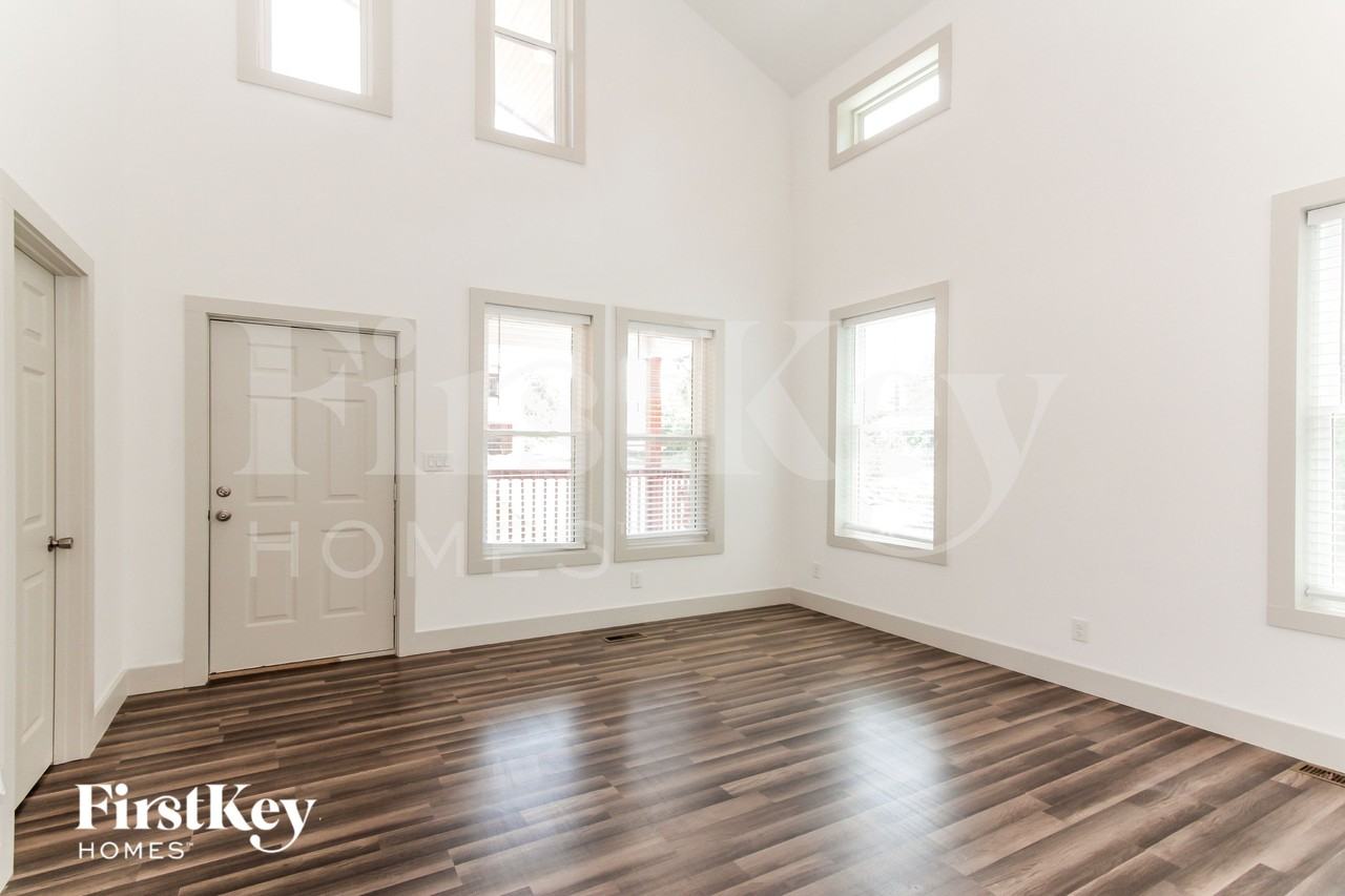 81 May St - Photo 5 of 15