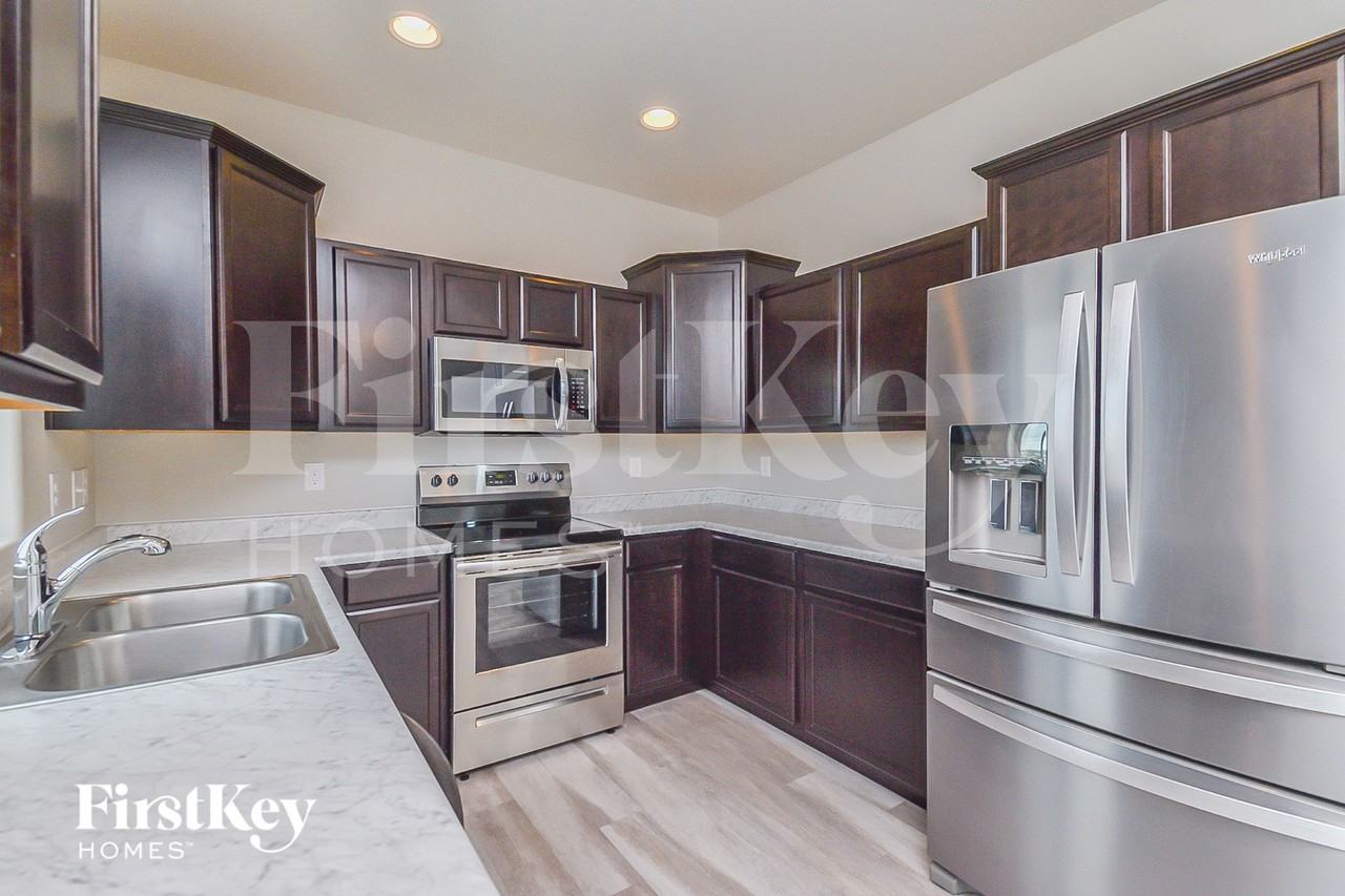 11663 Ducal Pt - Photo 6 of 15