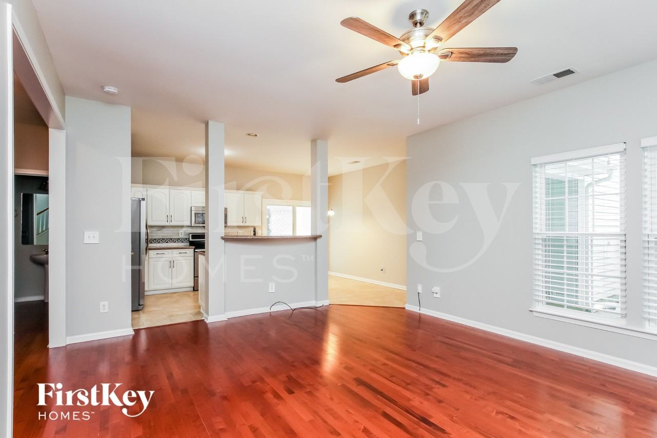 11940 Snapping Turtle Ln - Photo 3 of 15