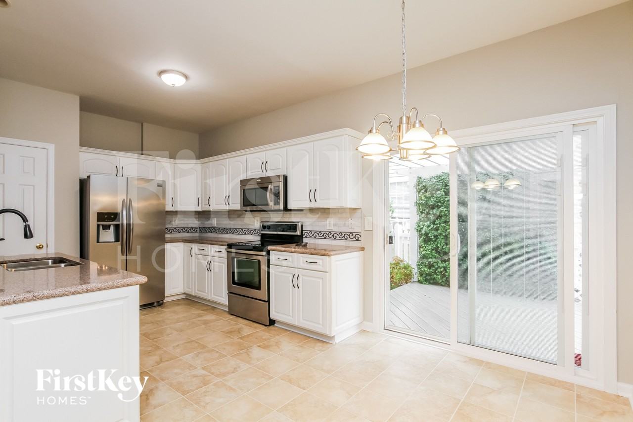 11940 Snapping Turtle Ln - Photo 5 of 15