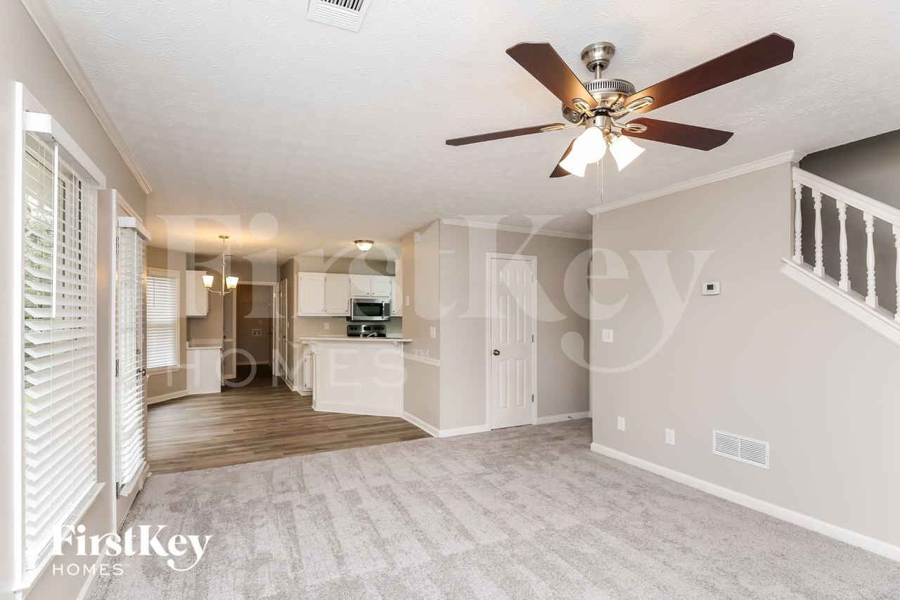 1264 Gables View Pl - Photo 4 of 15