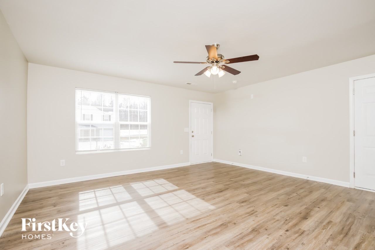 178 Creekstone Ct - Photo 2 of 15