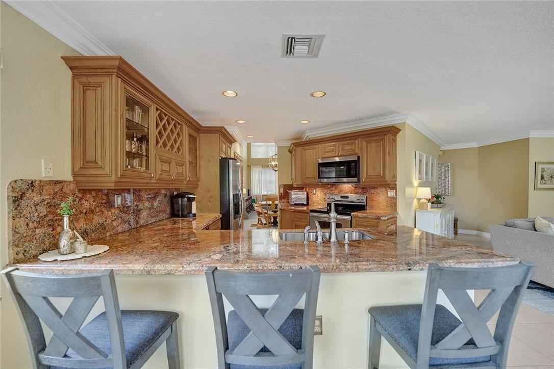 16763 Nw 13th St - Photo 5 of 8