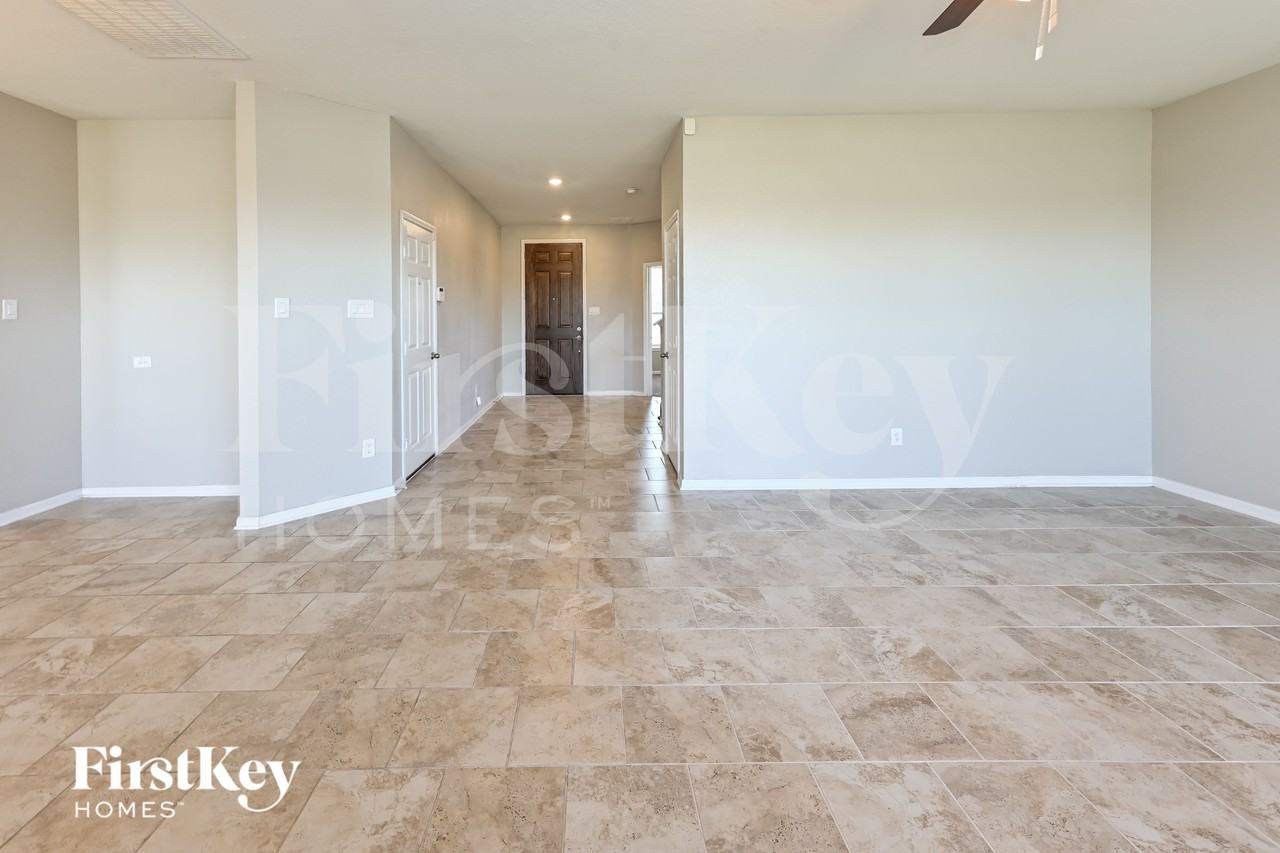 12731 Arcola Valley Ct - Photo 4 of 18