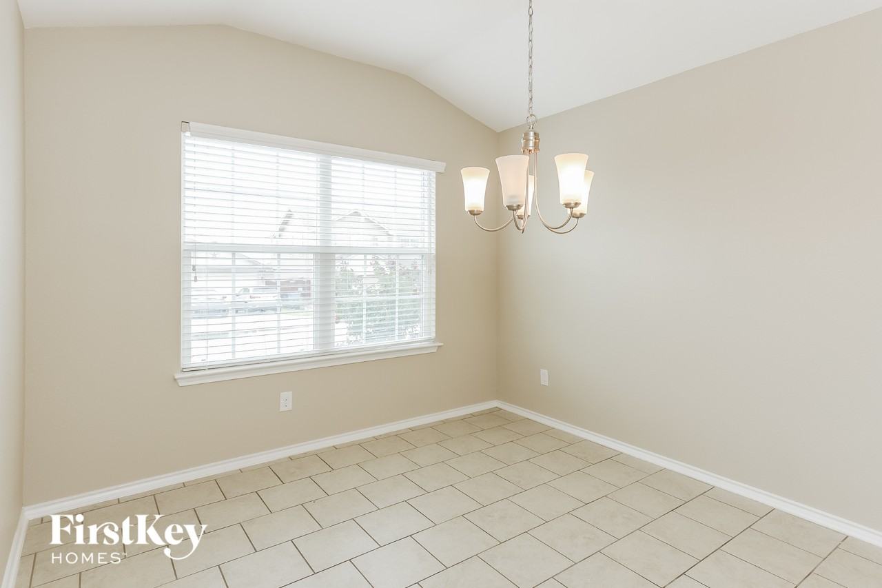 7123 Pandora Way - Photo 5 of 15