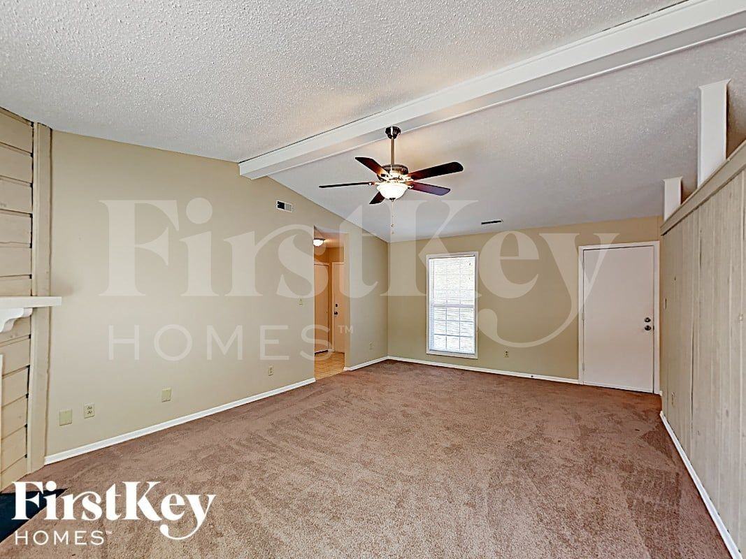 6417 Pineburr Ct - Photo 3 of 16