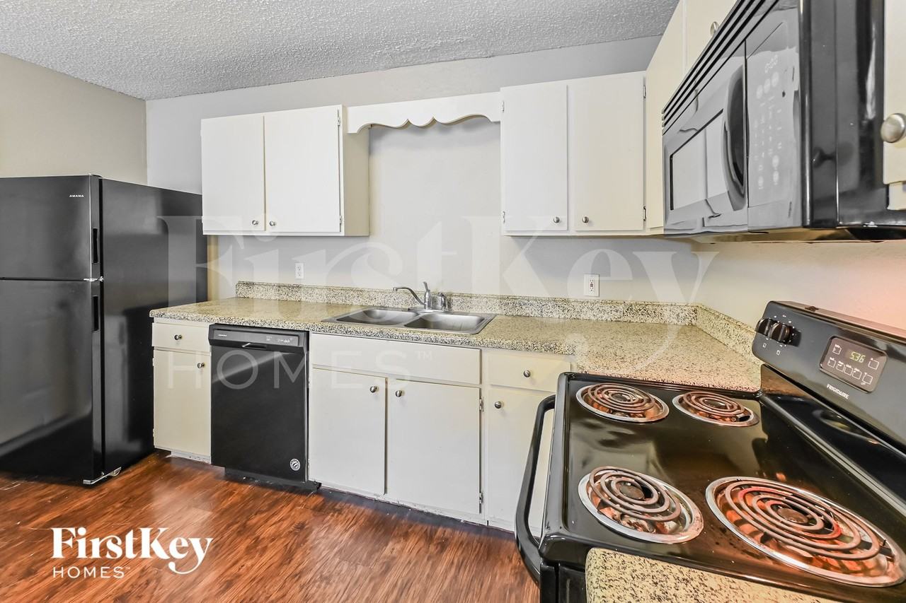 6316 Porterway Dr - Photo 7 of 15