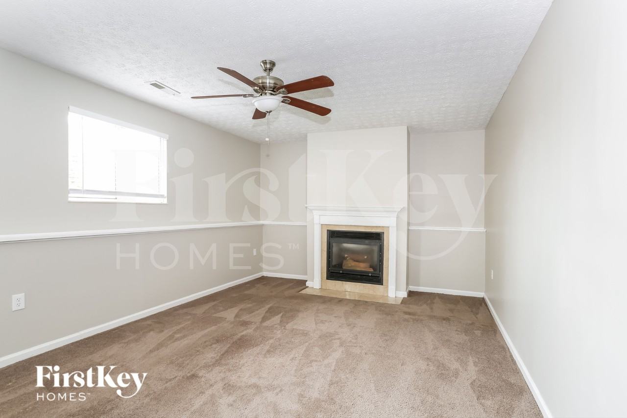 560 Corral Gate Ct - Photo 7 of 15