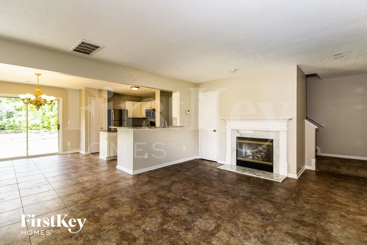 5 Sedgelane Ct - Photo 2 of 15