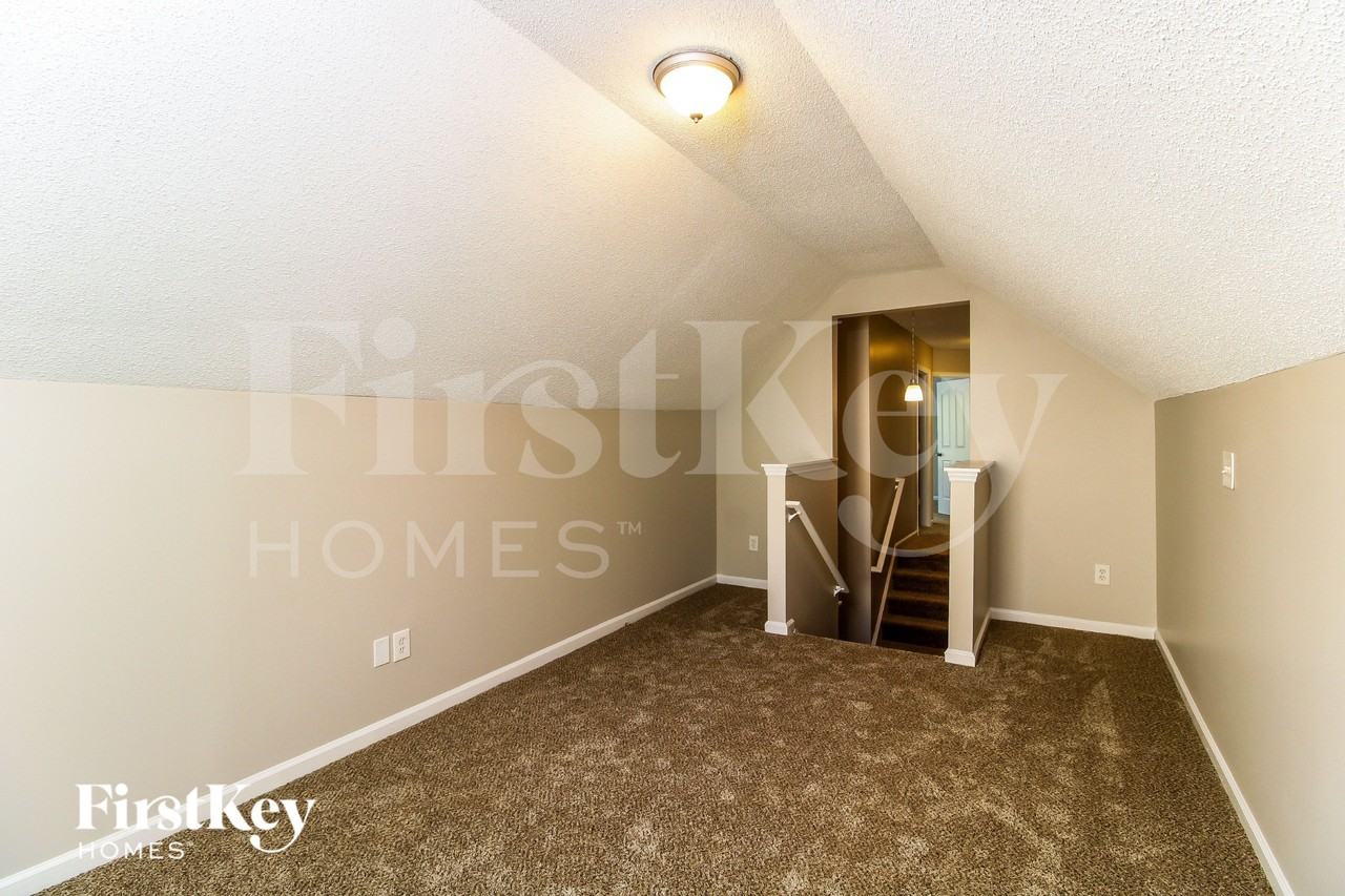 5 Sedgelane Ct - Photo 6 of 15