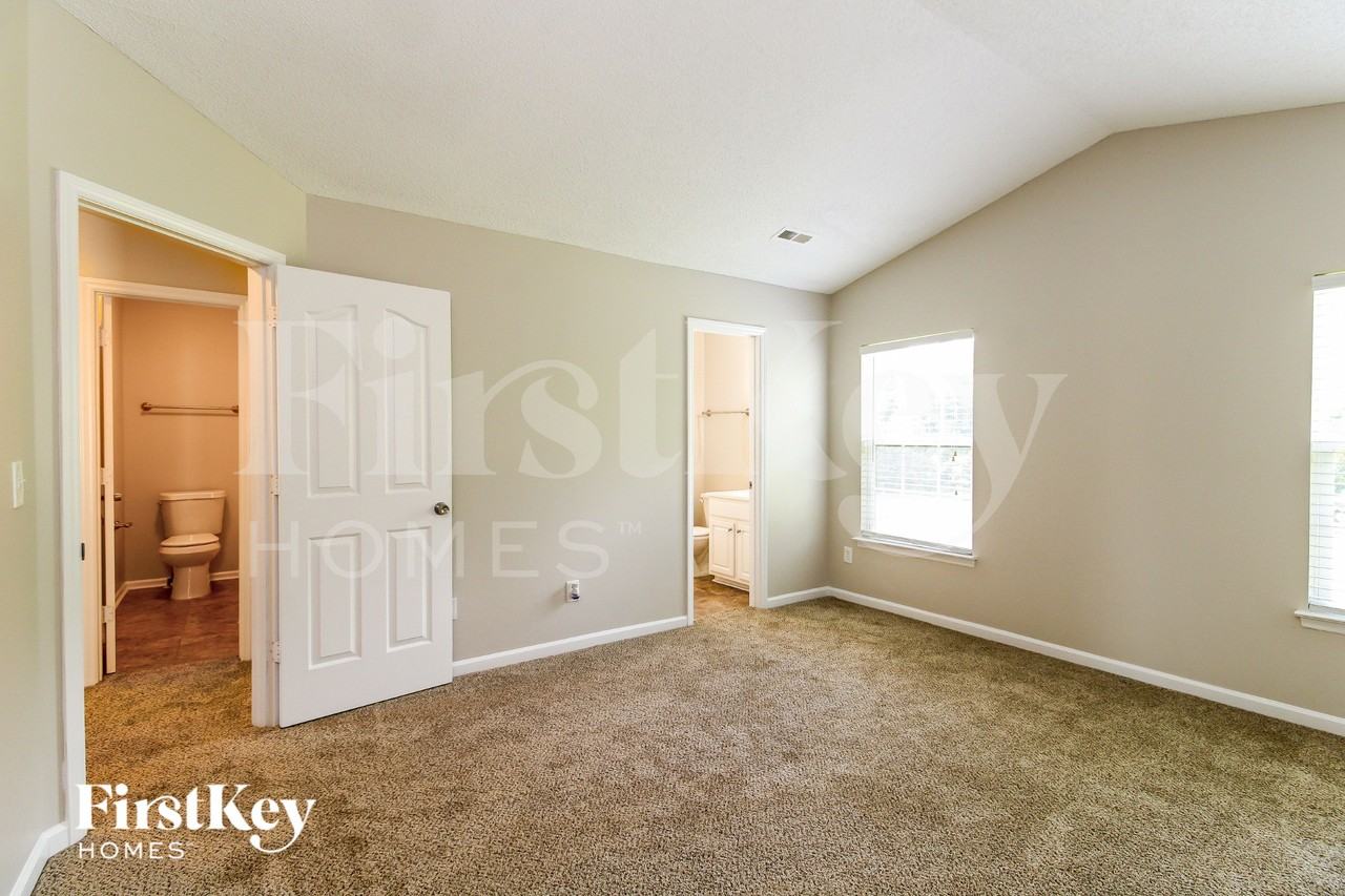 5 Sedgelane Ct - Photo 7 of 15