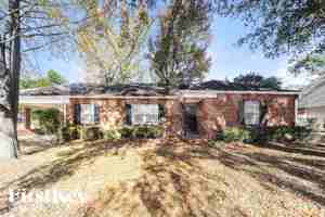 featured image of 4560 Parkwood Rd