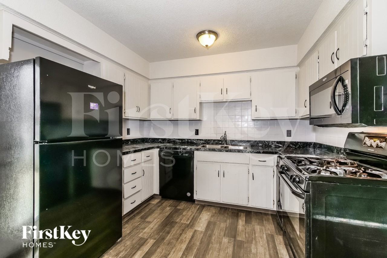 19304 E 7th Terrace Ct N - Photo 6 of 16